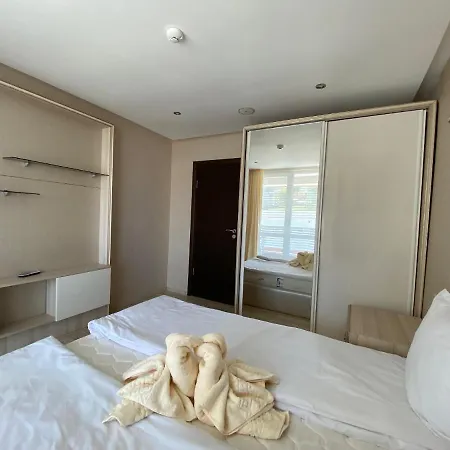 Paradiso 'в' 102 Private Sea View Apartment