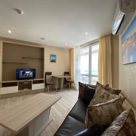 Paradiso 'в' 102 Private Sea View