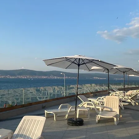 Paradiso 'в' 102 Private Sea View Nesebar