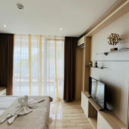 Paradiso 'в' 102 Private Sea View * Nesebar