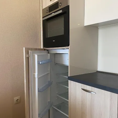 Paradiso 'в' 102 Private Sea View Appartamento Nesebar