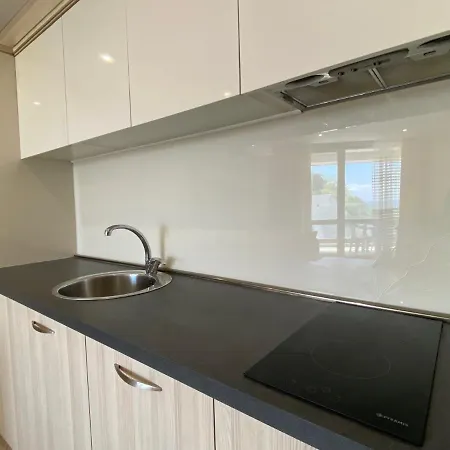 Paradiso 'в' 102 Private Sea View Apartament Nesebyr
