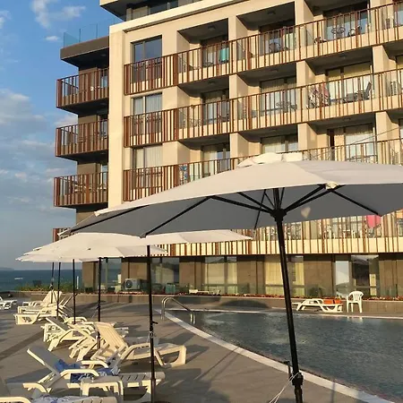 Paradiso 'в' 102 Private Sea View *
