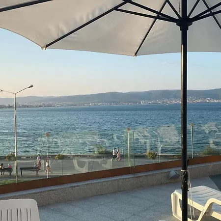 Paradiso 'в' 102 Private Sea View Nesebyr