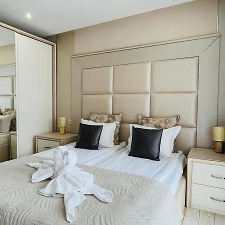 Paradiso 'в' 102 Private Sea View Appartamento Nesebar